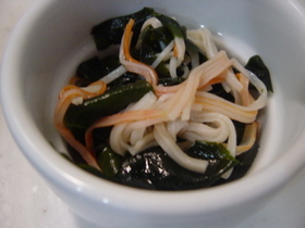 簡単!ワカメの酢の物。