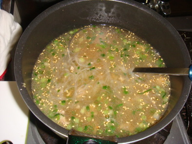 酸辣湯（サンラータン）風味の春雨スープ♪の写真