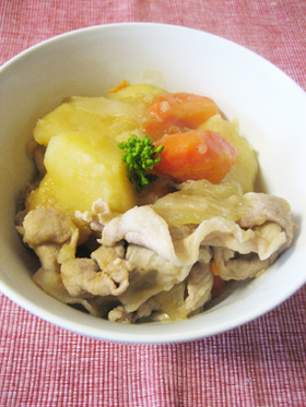 新玉ねぎでおいしい肉じゃが!