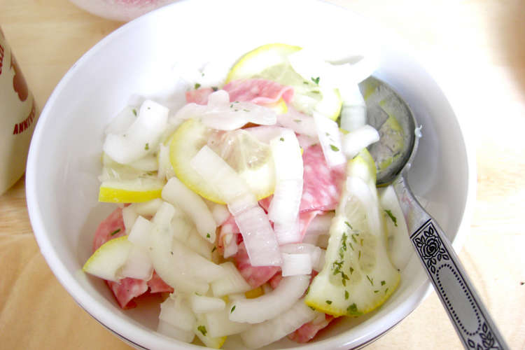 新玉ねぎとレモンとハムのマリネ レシピ 作り方 By ひび稚魚 クックパッド