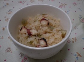 タコとごぼうの炊き込みごはん。
