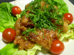 鶏の唐揚げ 梅肉ソースで