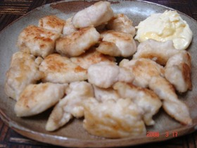 鶏胸肉のガーリックマヨソテー