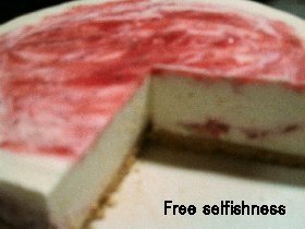 簡単！苺のレアチーズケーキの画像
