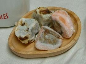 え゛っ!紅白饅頭あげてみました(^^;ゞ