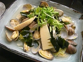 浅利と春野菜の蒸し煮