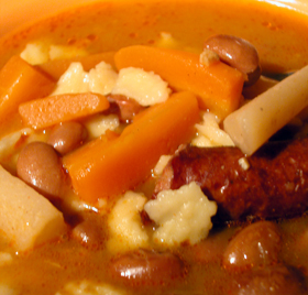 豆スープ「ハンガリー料理」