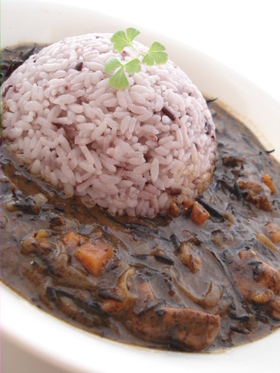 愛する家族へ*ミネラル満点ひじきカレー