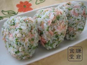 行楽のおとも・お弁当に✿桜海老のおにぎり