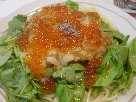 絶品!いくら・おろし・ほうれん草のパスタ