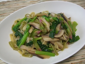 ほうれん草としいたけの和風パスタ