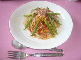 彩り春パスタ