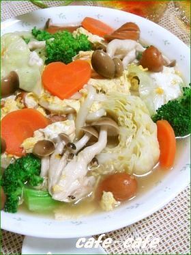野菜たっぷり煮込みうどん