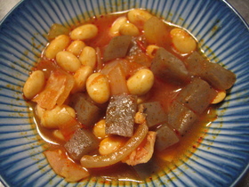 大豆とこんにゃくのケチャップ煮