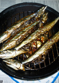 長谷燻鍋で秋刀魚の丸干しの燻製