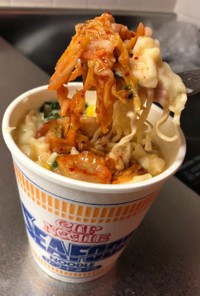 カップヌードルシーフード★キムチ&チーズ