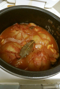 炊飯器で！丸ごと玉ねぎトマトスープ