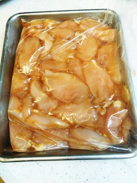 下味冷凍☆むね肉で簡単しょうが焼き風