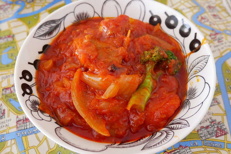 クローブ香る豚肉のトマトソース煮 レシピ 作り方 By 花の首飾り クックパッド