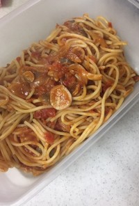 ツナときのこのトマトスパゲティ