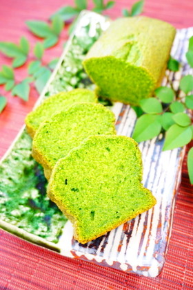 【ほうれん草のパウンドケーキ】