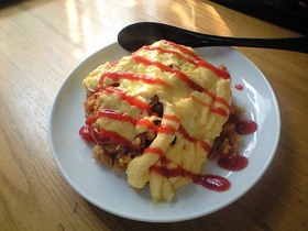 ずぼランチ☆残ったカレーで簡単オムカレー