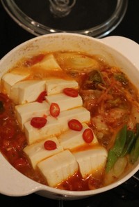 キムチ豆腐チゲ・1位（김치두부찌개）