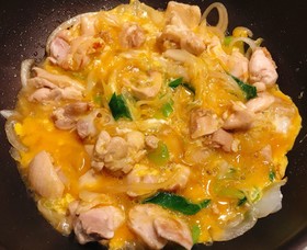 めんつゆで簡単☆親子丼