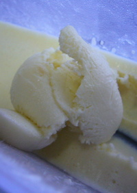 卵＆生クリーム不要！濃厚簡単バニラアイス