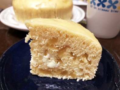 りんごとクリームチーズの蒸しケーキの写真