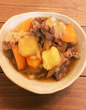 炒めず煮るだけ簡単★肉じゃが