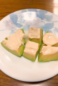 ぶっちゃんディップ【豆腐×アボカド】