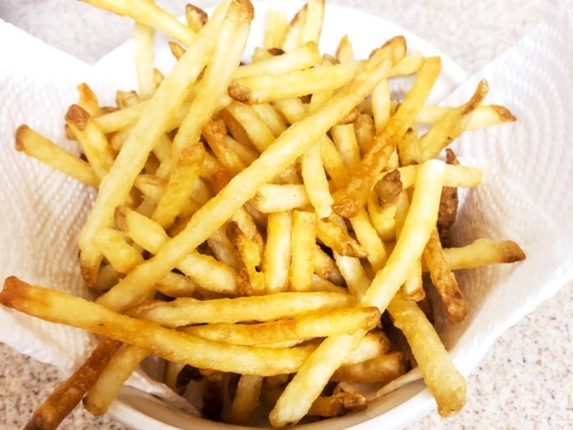 オーブンで揚げない 冷凍ポテトフライ レシピ 作り方 By なゆか クックパッド 簡単おいしいみんなのレシピが350万品