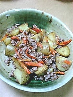 新ジャガ★ひき肉の味噌バター風炒め