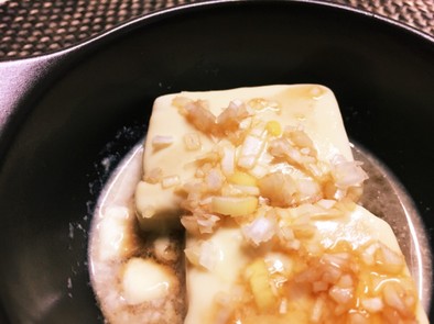簡単に！とろとろ美味しい温泉湯豆腐の写真
