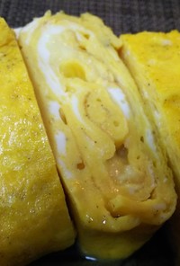 簡単絶品・チーズオムレツ風の卵焼き