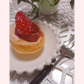 【簡単】イチゴジャムと白餡で一口パイ