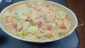 【男飯】アボガドとトマトの旨グラタン