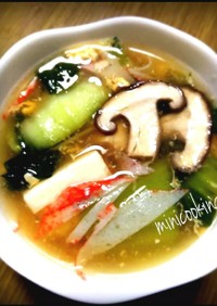 とろ~り温かチンゲン菜と豆腐生姜スープ
