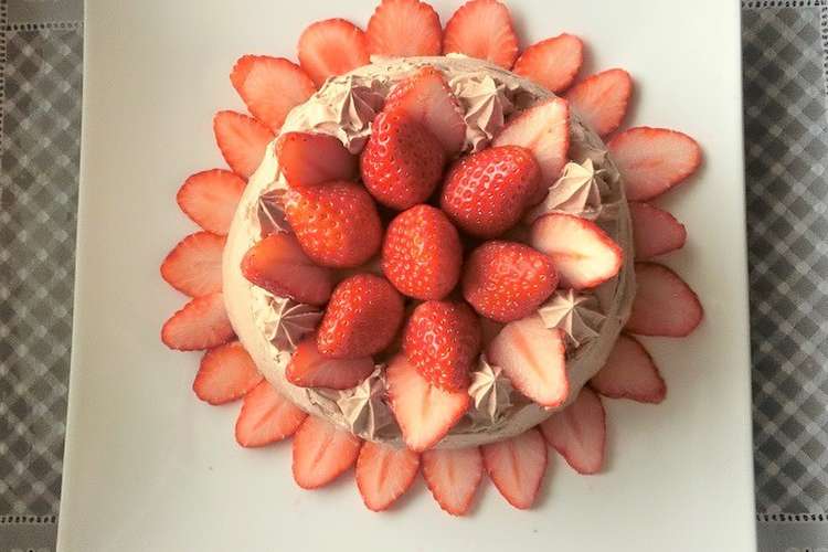 簡単 イチゴのチョコレートケーキ レシピ 作り方 By 140 わんたるママ クックパッド 簡単おいしいみんなのレシピが353万品