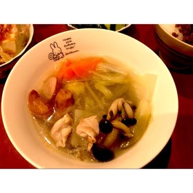 ウインナーが美味しい鶏塩スープ