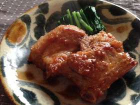 フライパンひとつで作るスペアリブのグリル