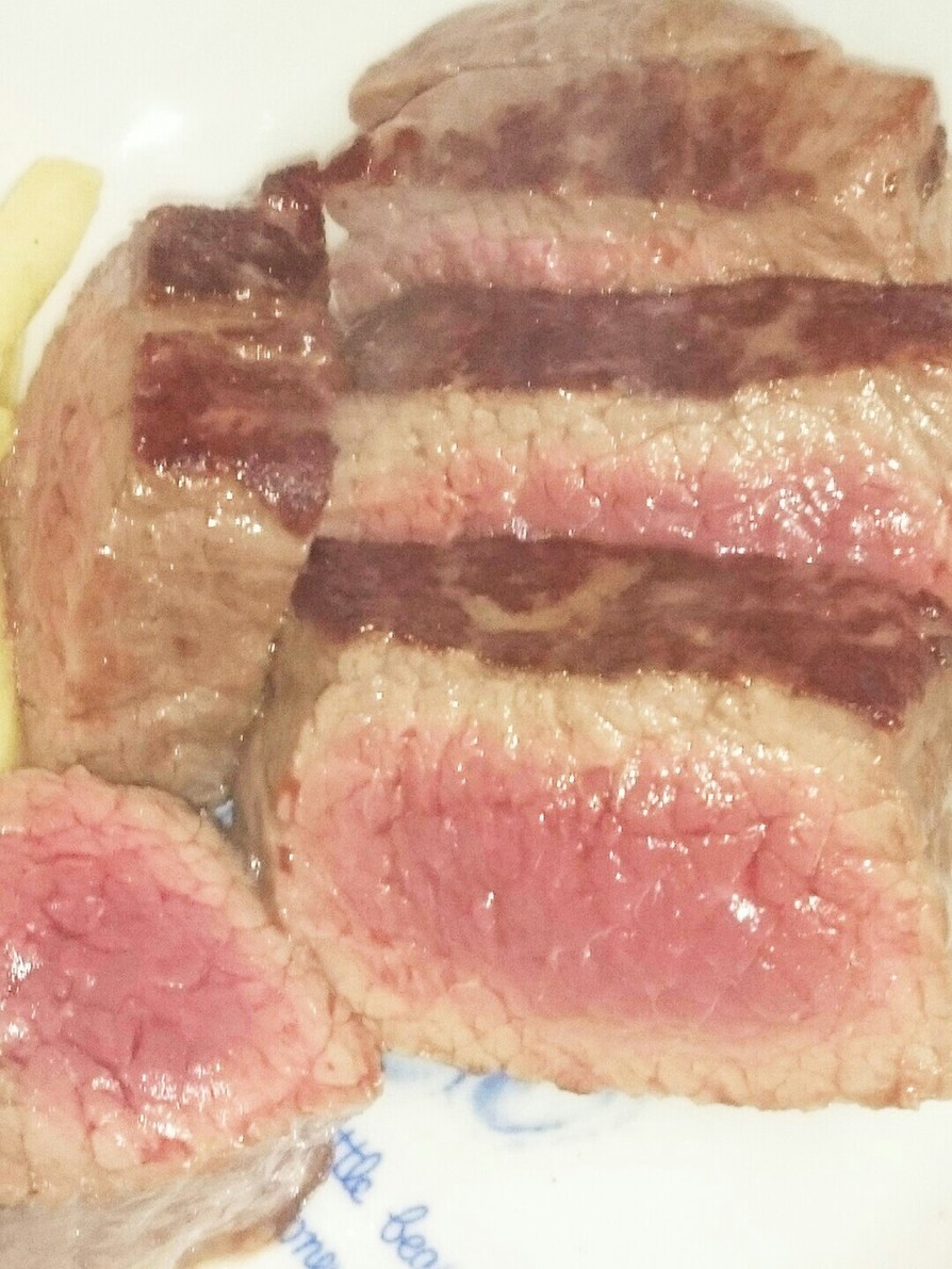 牛肉　ステーキ 柔らかーいの画像