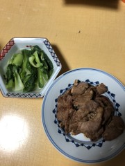 ラム肉の中華味噌焼きチンゲン菜添えの写真