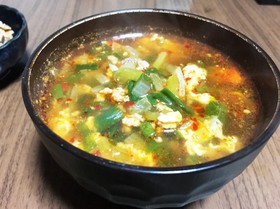 栄養満点 辛旨食べるスープ