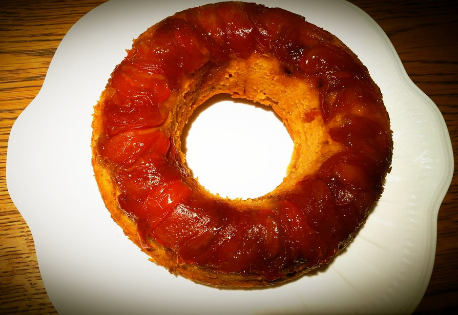 キャラメルトマトのリングケーキの画像