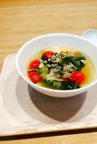ロメインレタスの中華スープ