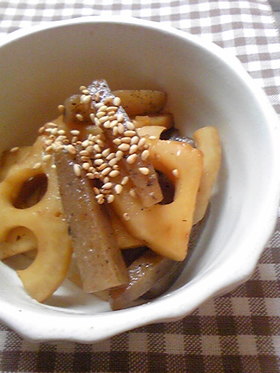 れんこんと蒟蒻の酢醤油炒め☆