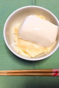 ぶっチーズ丼【豆腐×チーズ丼】