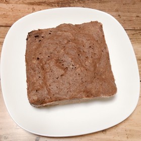 《レンジ》タッパーで米粉バナナ蒸しパン